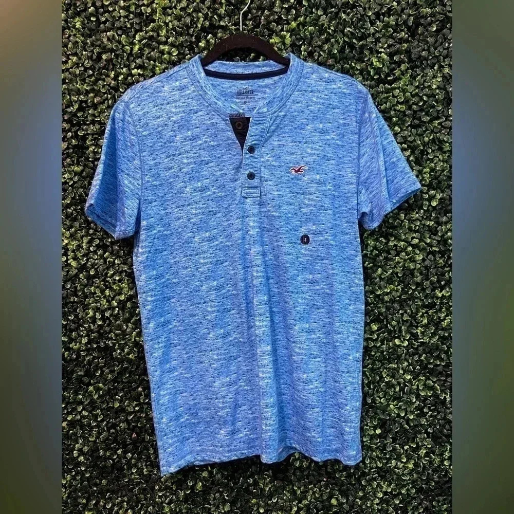 Men’s Hollister Polo - Small New